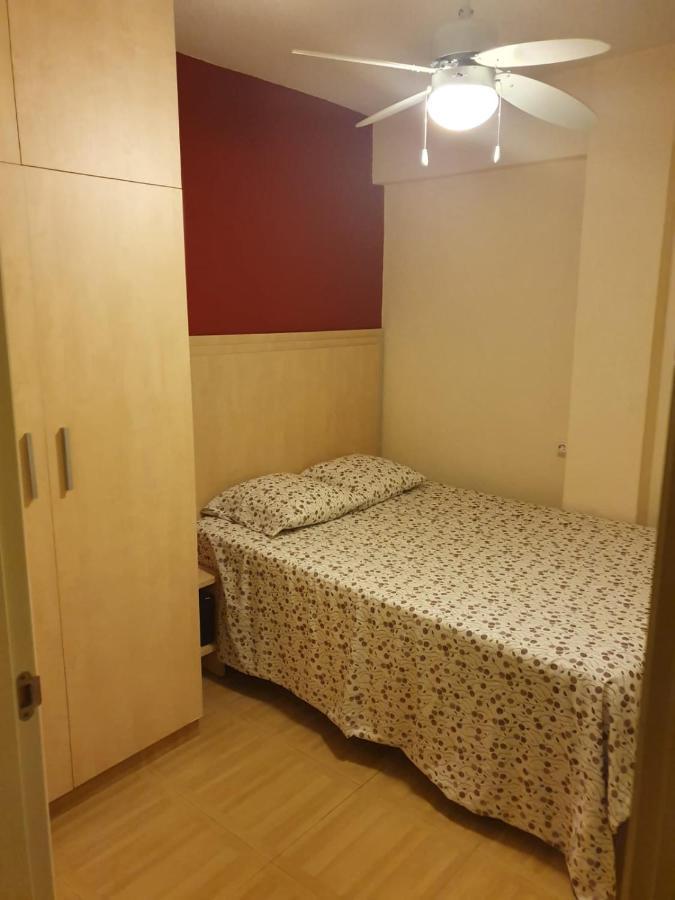 Room in Alicante Downtown en Piso Compartido Exterior foto